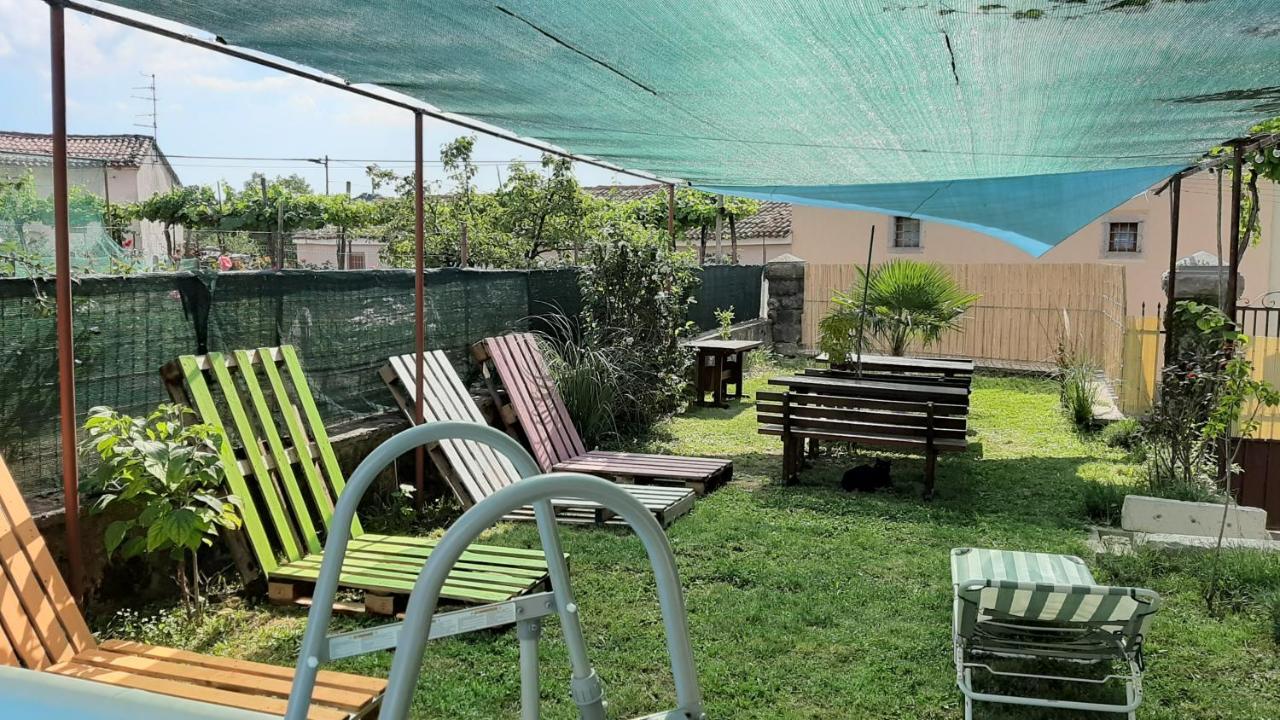 Komen Residence Muzica Bed And Breakfast المظهر الخارجي الصورة